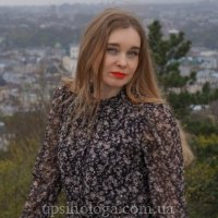 Ганна Вікторівна Комаревцева