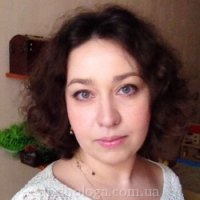 Юлия Ларина